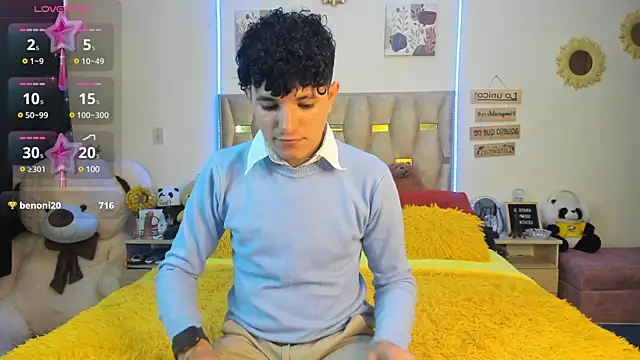 Snapshot of patrick_sanzz chatting on 28, 1, 2025 patrick sanzz online show from 28, 1, 2025