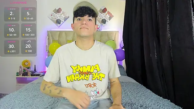 Snapshot of patrick_sanzz chatting on 13, 3, 2025 patrick sanzz online show from 13, 3, 2025