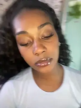ebonycatlisaaaalime online show from 24, 5, 2026