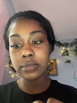 ebonycatlisaaaalime online show from 29, 5, 2026