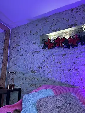 Snapshot of pamela_west chatting on 20, 12, 2025 pamela west online show from 20, 12, 2025