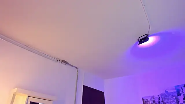 Amy Kiitty  online show from 16, 9, 2025