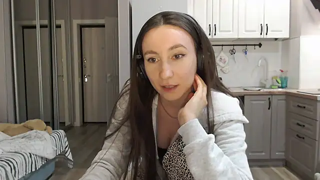 Snapshot of viviandaimond1 chatting on 19, 1, 2025 viviandaimond1 online show from 19, 1, 2025