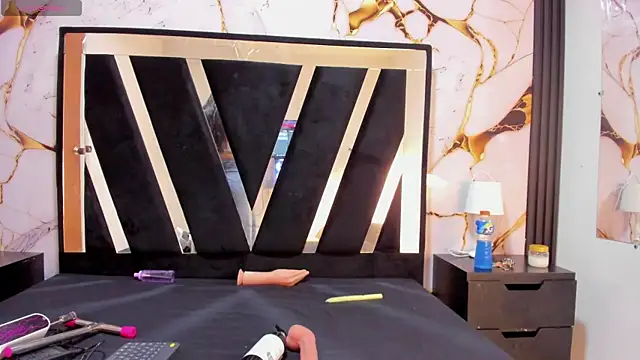 KarinaSimonz online show from 13, 1, 2026