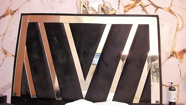 KarinaSimonz online show from 13, 2, 2026