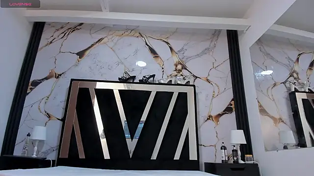 KarinaSimonz online show from 24, 2, 2026