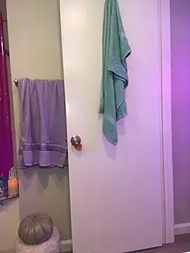 GoldieBakeman online show from 22, 9, 2025