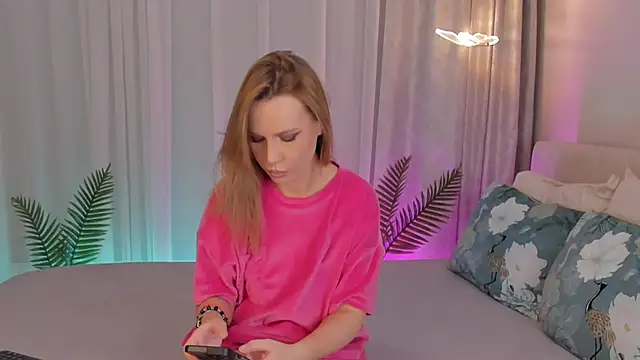    Cindy    online show from 27, 1, 2025