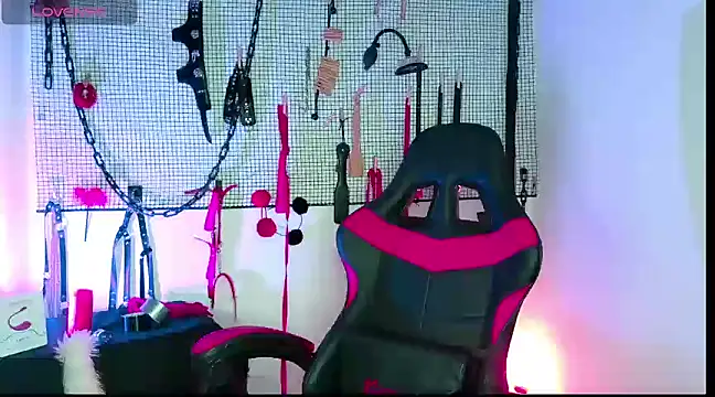 Megaan Greey online show from 7, 12, 2024