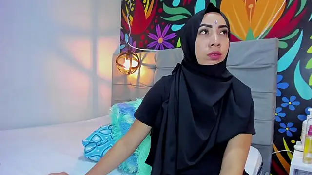 Sweet hot mia online show from 7, 1, 2025