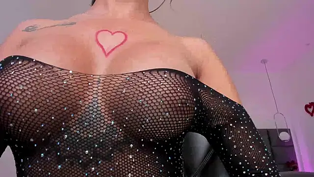 KatieNolan 1 online show from 14, 2, 2025