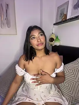 Isabella fasilier online show from 5, 1, 2025