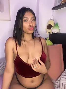 Isabella fasilier online show from 19, 1, 2025
