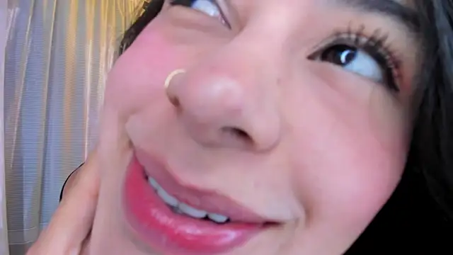 Snapshot of GabyButtler1 chatting on 15, 1, 2025 GabyButtler1 online show from 15, 1, 2025