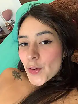 Snapshot of GabyButtler1 chatting on 25, 2, 2025 GabyButtler1 online show from 25, 2, 2025