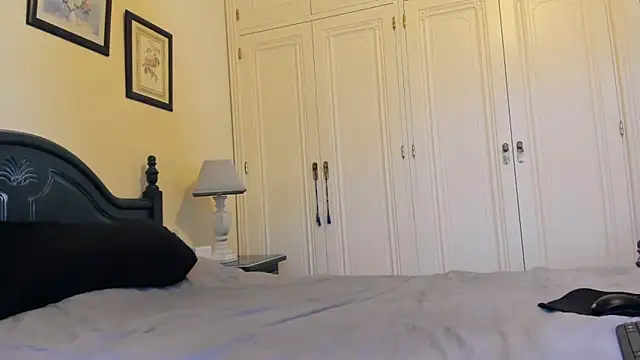 nycole new online show from 19, 3, 2026