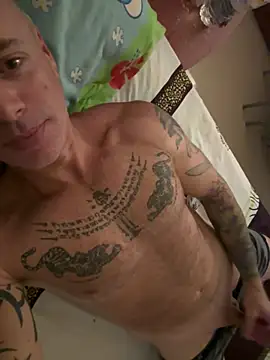 luv2masterb8247 online show from 26, 12, 2024