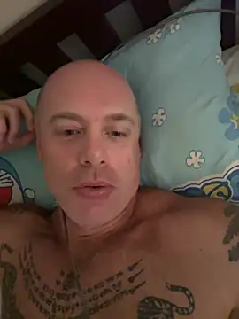 luv2masterb8247 online show from 6, 2, 2025