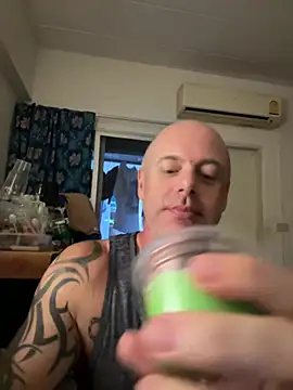 luv2masterb8247 online show from 7, 2, 2025