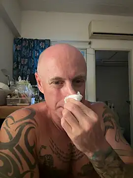 luv2masterb8247 online show from 7, 2, 2025