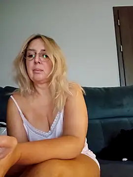 MariaRichi  online show from 25, 11, 2025