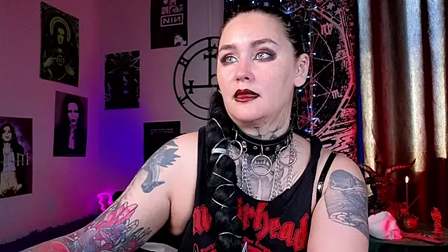 Emmybrightj  online show from 25, 5, 2026