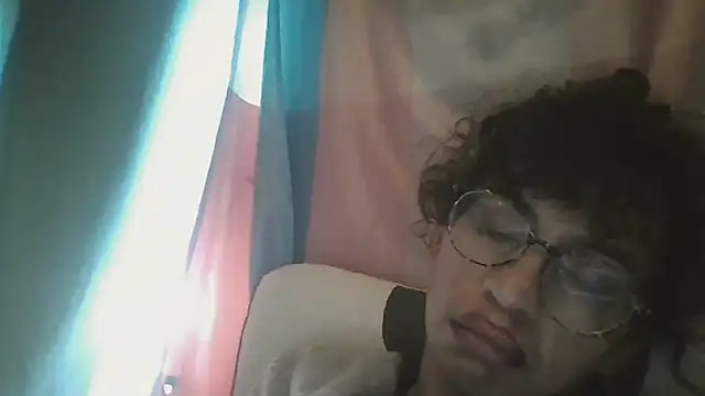 Snapshot of Querida-Mia chatting on 22, 2, 2026 Querida-Mia online show from 22, 2, 2026