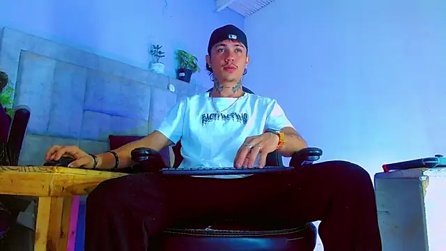 HannibalLester online show from 10, 9, 2025