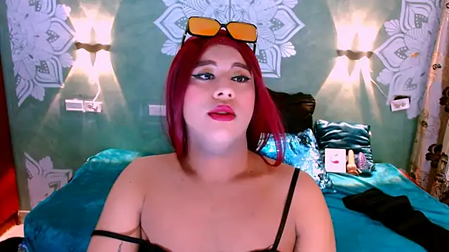 Snapshot of Emili_Roux chatting on 18, 3, 2025 Emili Roux online show from 18, 3, 2025