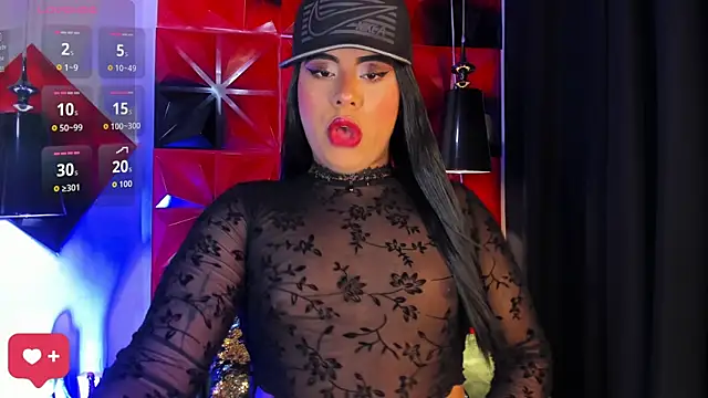 Snapshot of Emili_Roux chatting on 6, 10, 2025 Emili Roux online show from 6, 10, 2025