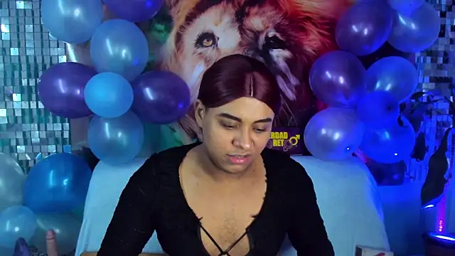 Snapshot of Emili_Roux chatting on 11, 2, 2026 Emili Roux online show from 11, 2, 2026