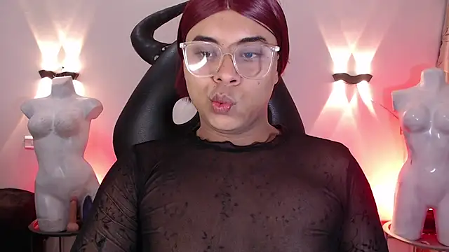 Snapshot of Emili_Roux chatting on 22, 2, 2026 Emili Roux online show from 22, 2, 2026