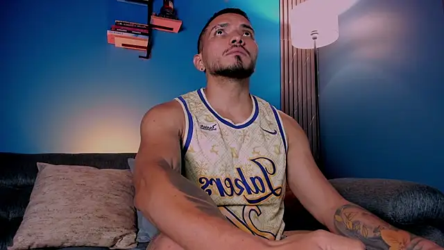 maximusclark1 online show from 27, 10, 2025