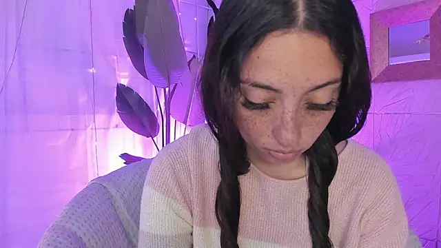 sadashi moon  online show from 12, 2, 2025