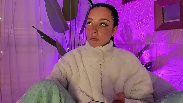 sadashi moon  online show from 16, 2, 2025