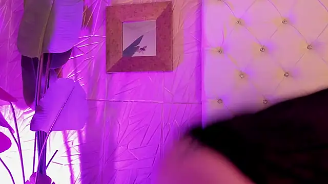 sadashi moon  online show from 5, 3, 2025