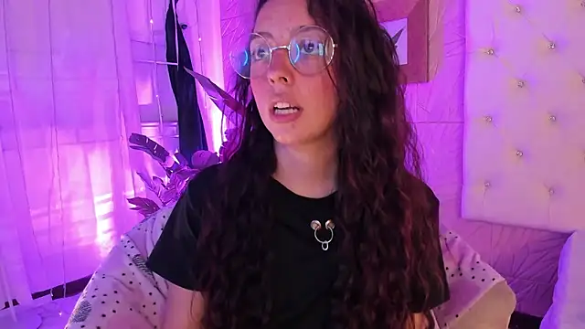 sadashi moon  online show from 6, 3, 2025