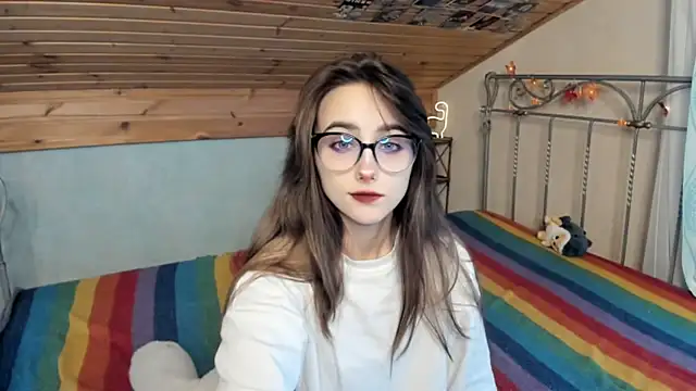 Snapshot of SilverDream chatting on 7, 12, 2024 SilverDream online show from 7, 12, 2024