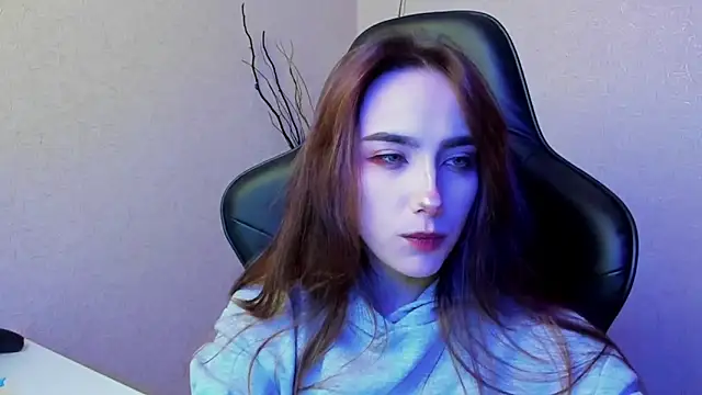 Snapshot of SilverDream chatting on 24, 12, 2024 SilverDream online show from 24, 12, 2024