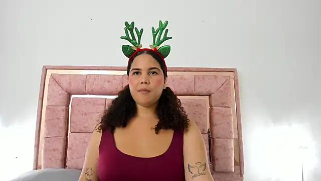 zoee lovv online show from 6, 12, 2024