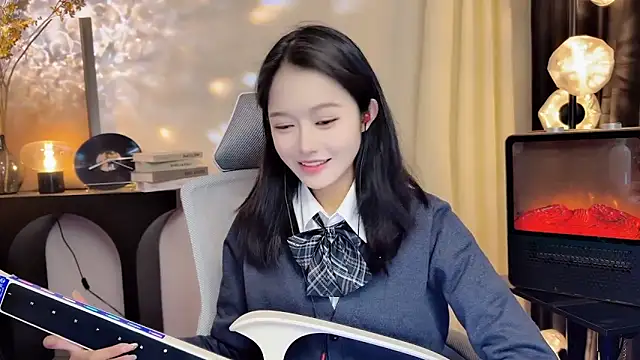 xiaodaibabyy online show from 19, 2, 2025