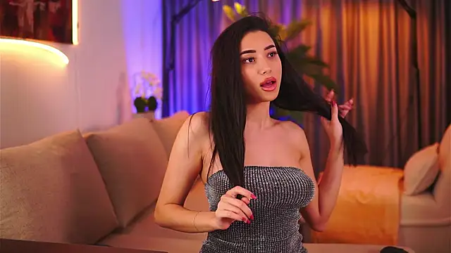 Snapshot of GinaValentinna chatting on 2, 2, 2025 GinaValentinna online show from 2, 2, 2025