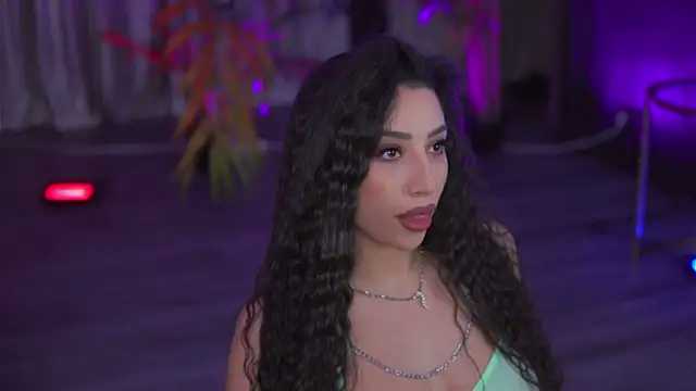 GinaValentinna online show from 24, 9, 2025