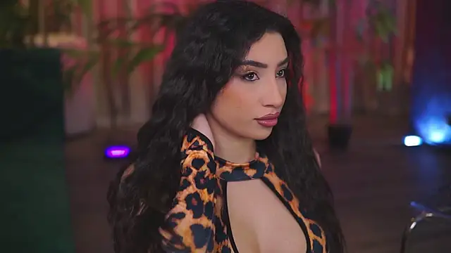 GinaValentinna online show from 5, 1, 2026