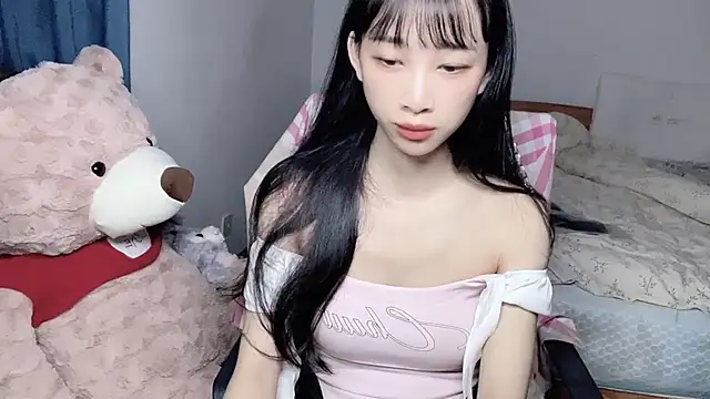 Lili-2 online show from 30, 9, 2025