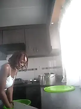 Snapshot of Feathergal69_ chatting on 4, 12, 2024 Feathergal69 online show from 4, 12, 2024