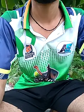 Snapshot of Piyush_2024 chatting on 19, 9, 2025 Piyush 2024 online show from 19, 9, 2025