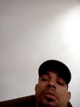 Snapshot of Malubrotudo chatting on 9, 10, 2025 Malubrotudo online show from 9, 10, 2025