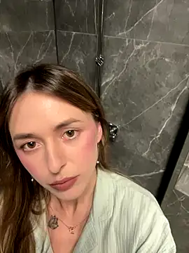 Sophie Enzo online show from 16, 10, 2025