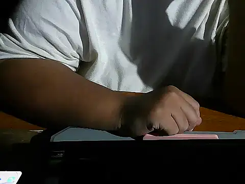 Queen of boobs01 online show from 5, 6, 2026